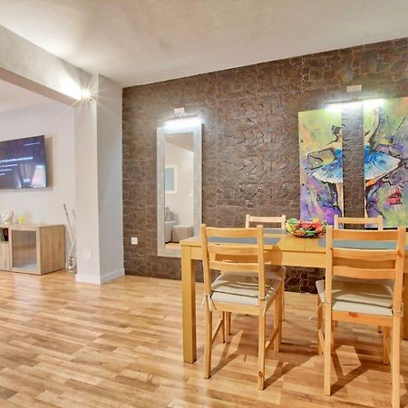 Lujoso Apartamento Centro Ciudad, Parking Privado Gratuito Murcia Bagian luar foto