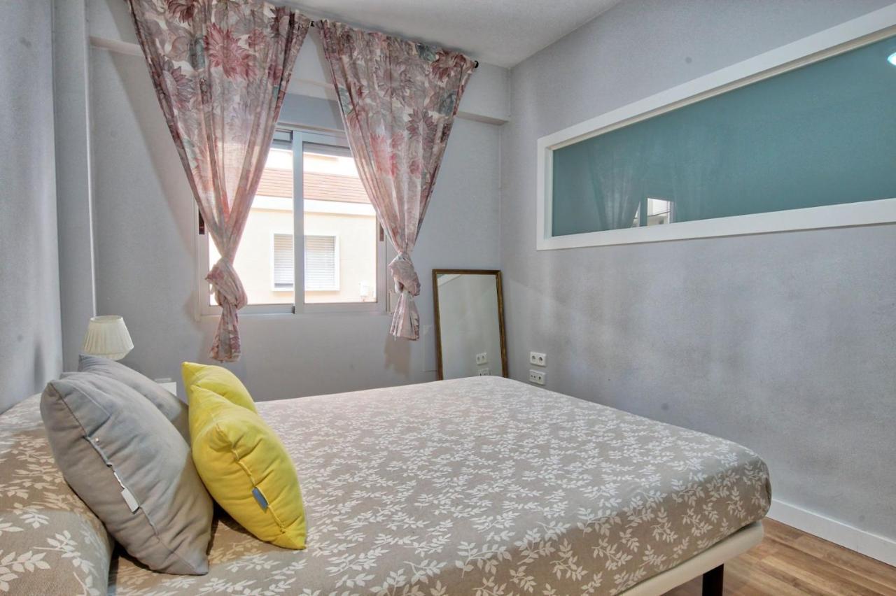 Lujoso Apartamento Centro Ciudad, Parking Privado Gratuito Murcia Bagian luar foto