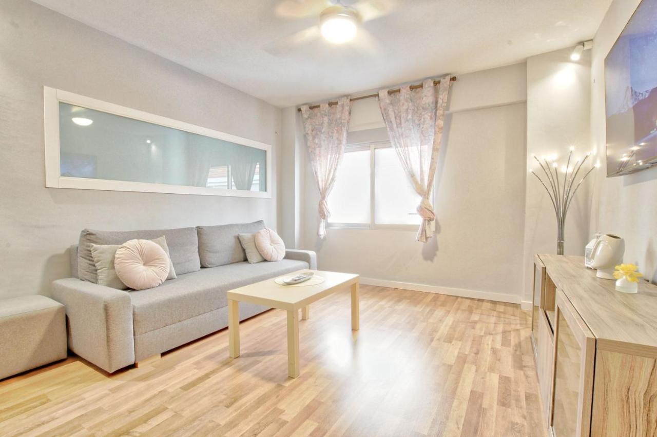 Lujoso Apartamento Centro Ciudad, Parking Privado Gratuito Murcia Bagian luar foto